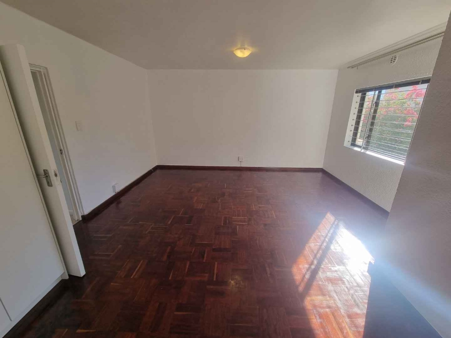 0 Bedroom Property for Sale in Sea Point Western Cape